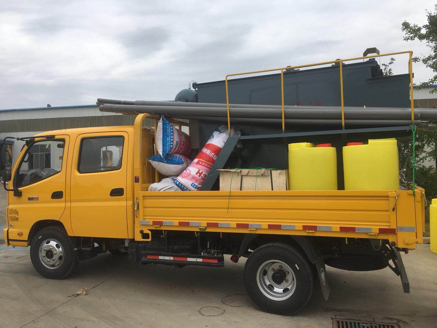 ��������һ�廯��ˮ�����豸